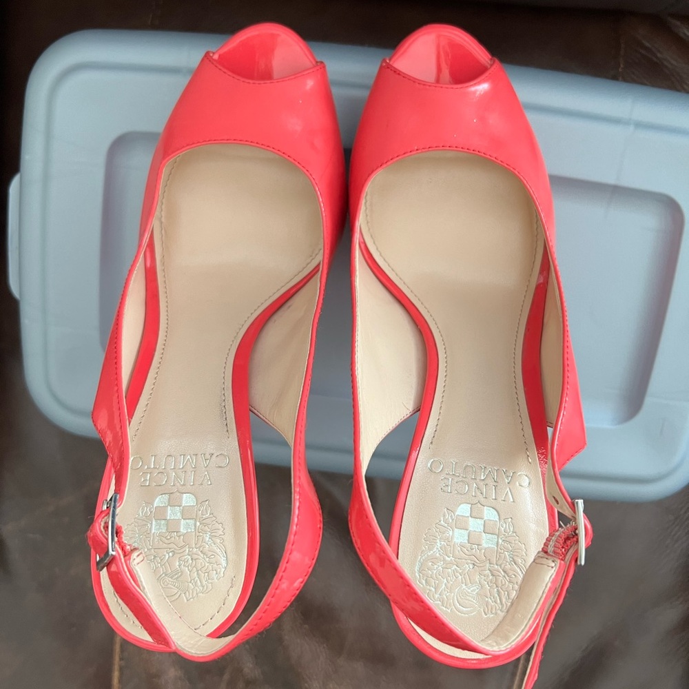 Pink high heels